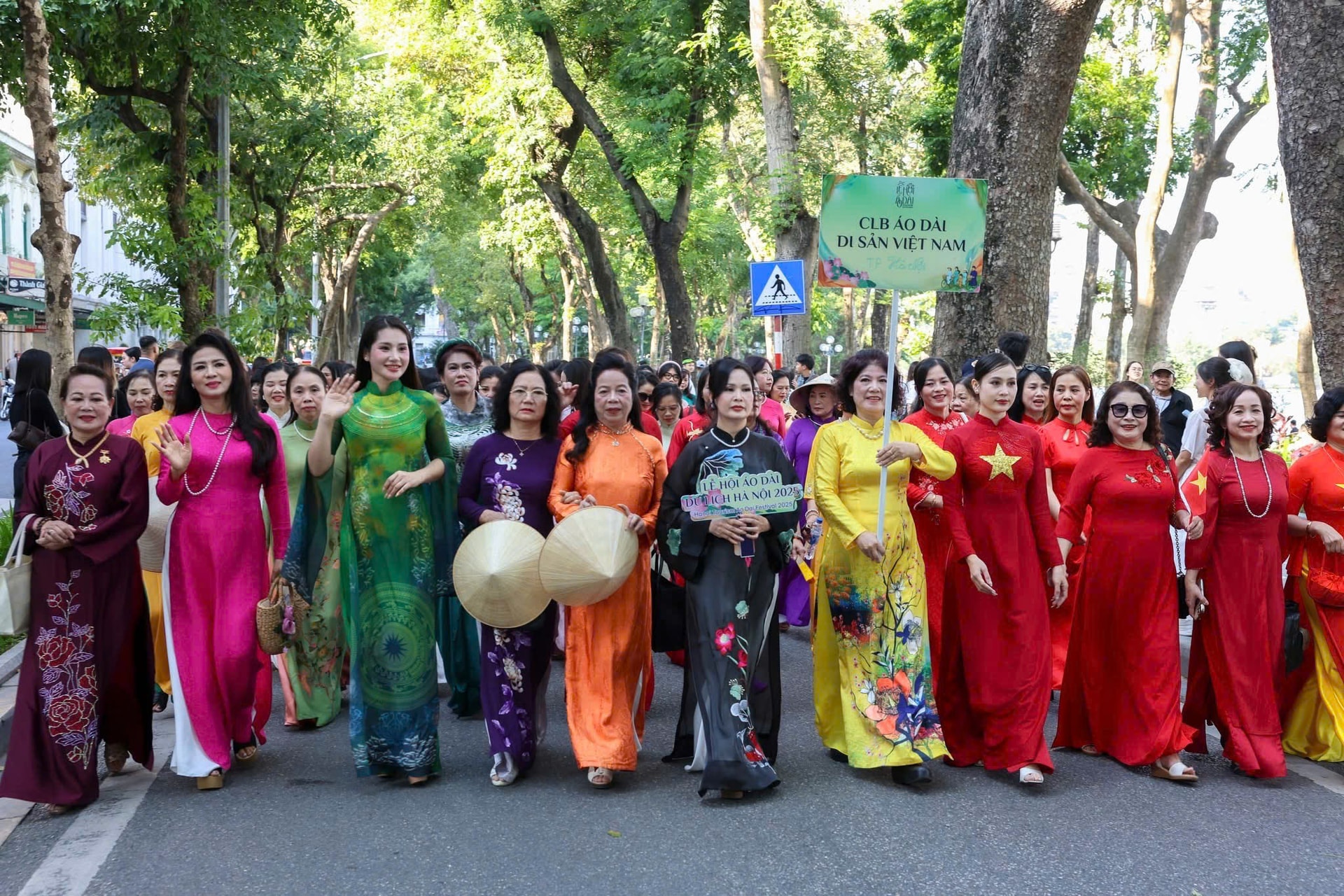 Phát triển du lịch gắn với văn hóa